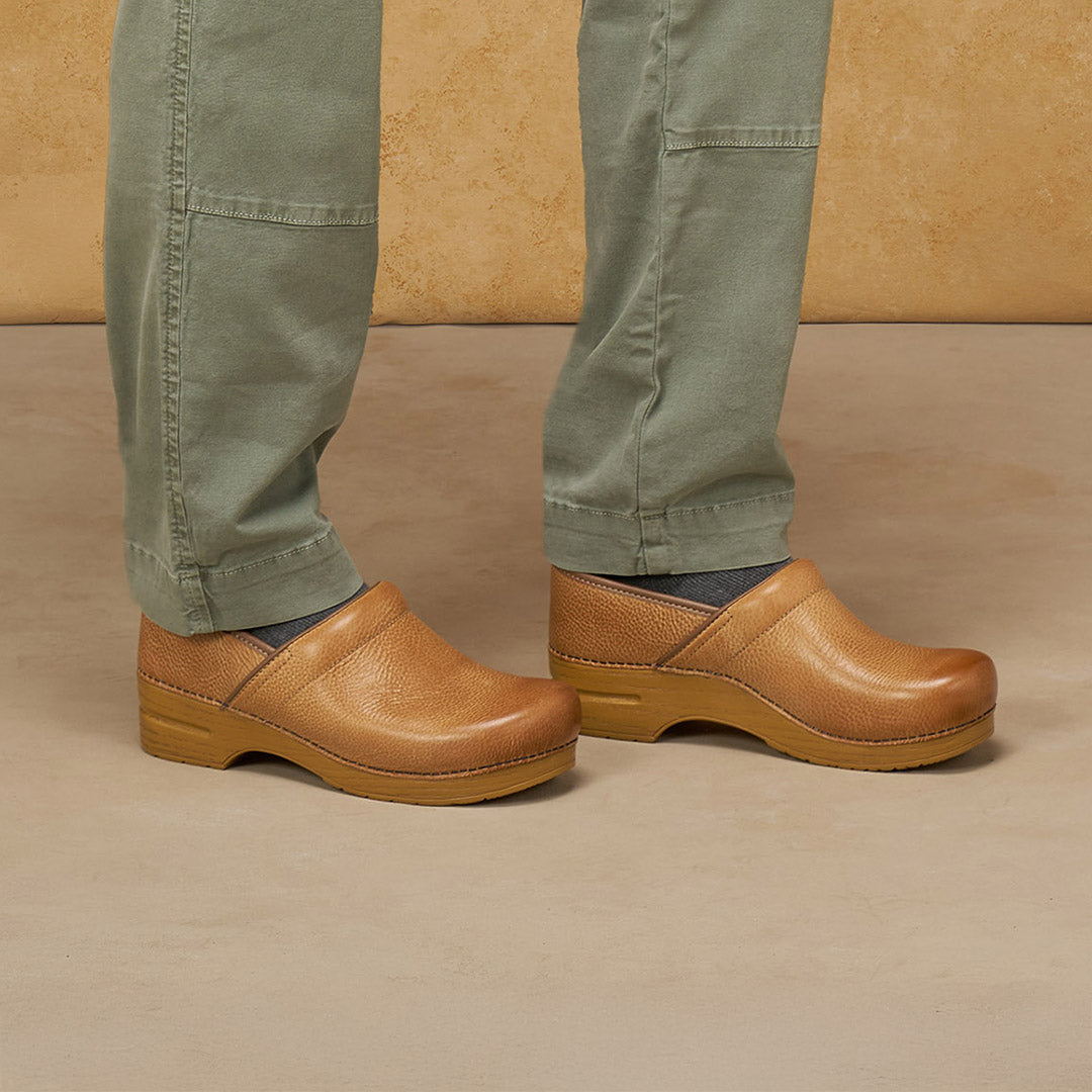 Men's Clogs