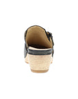 Heel image of Leandra Clog Black Leather