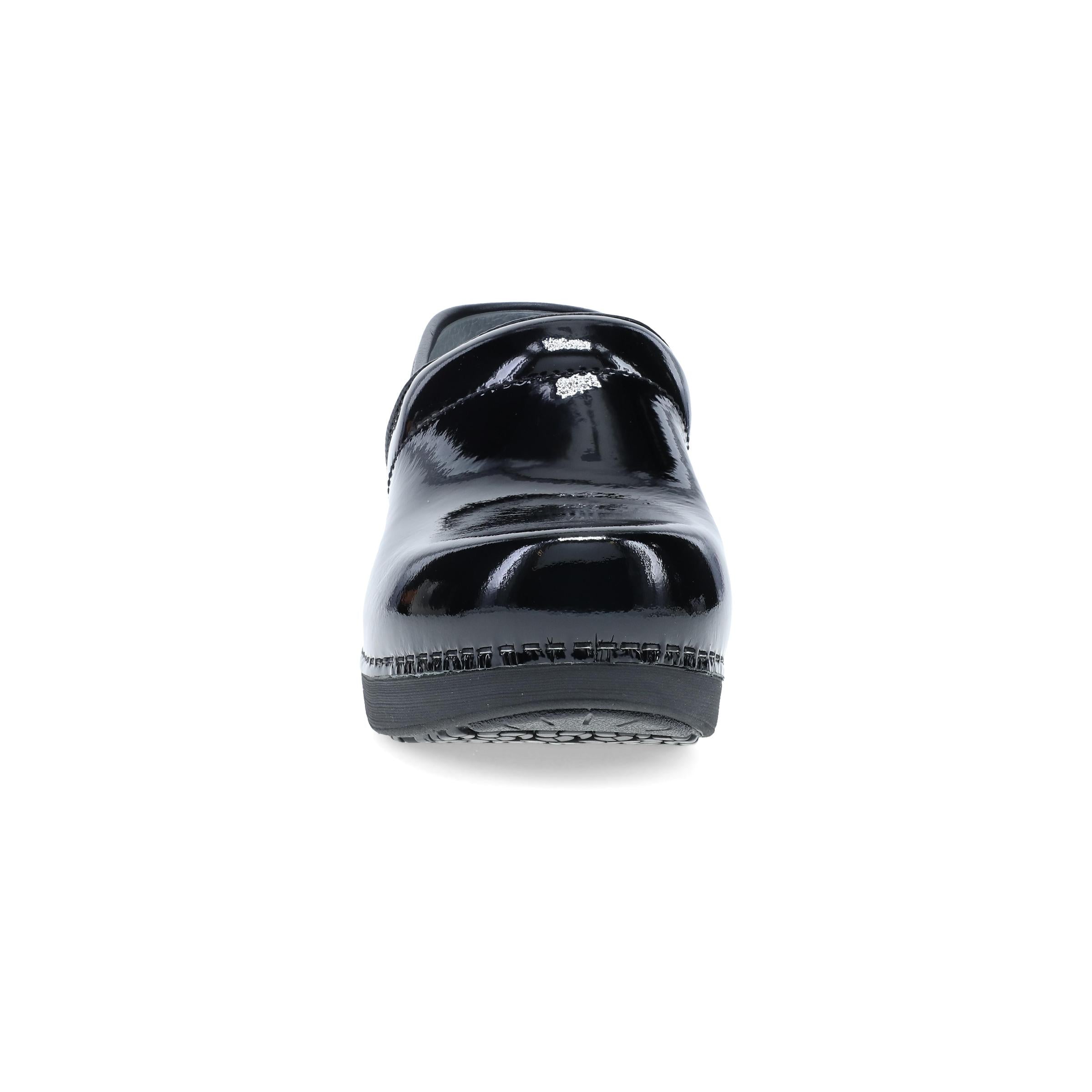 XP 2.0 Black/Black Patent – Dansko