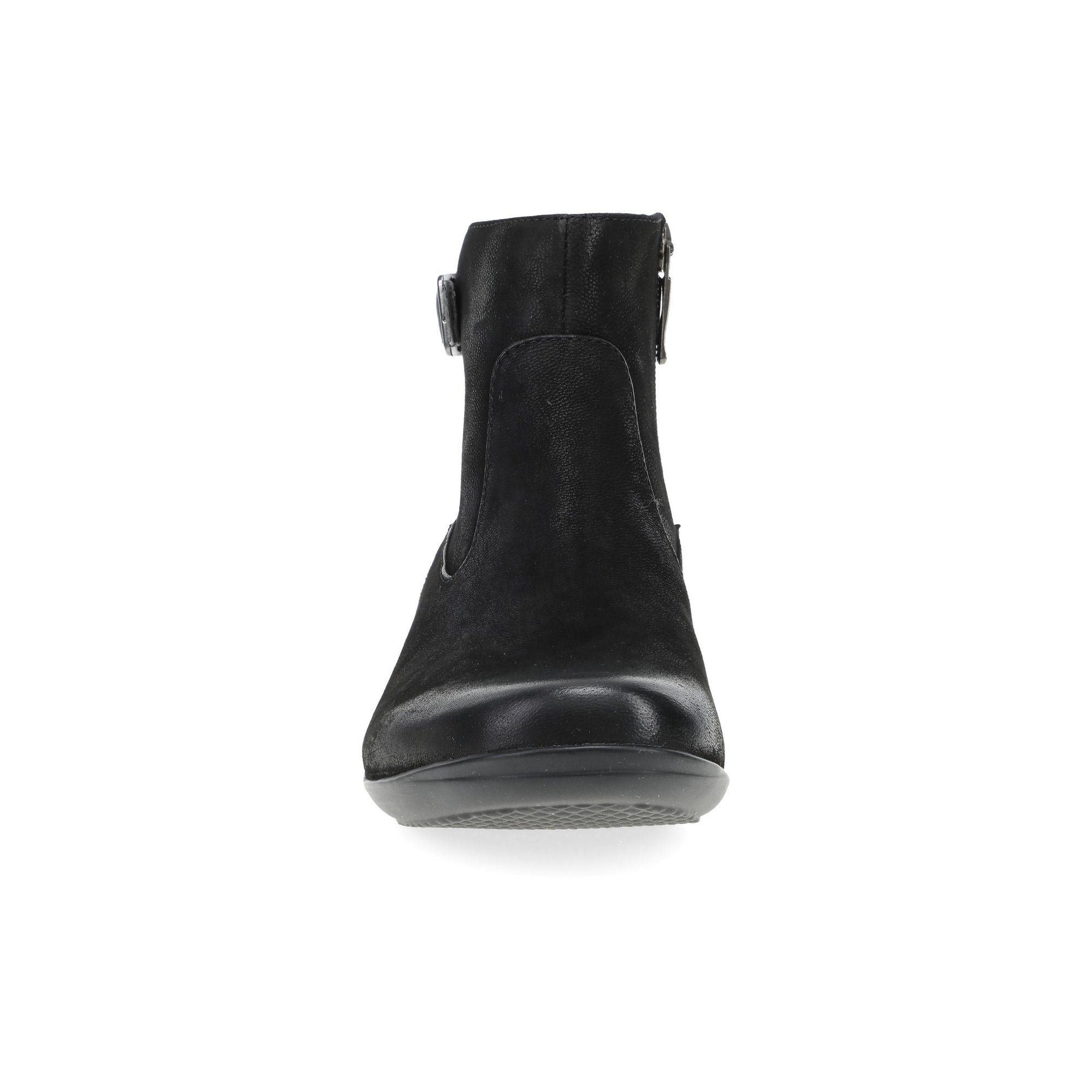 Toe image of Finnley Black Burnished Nubuck