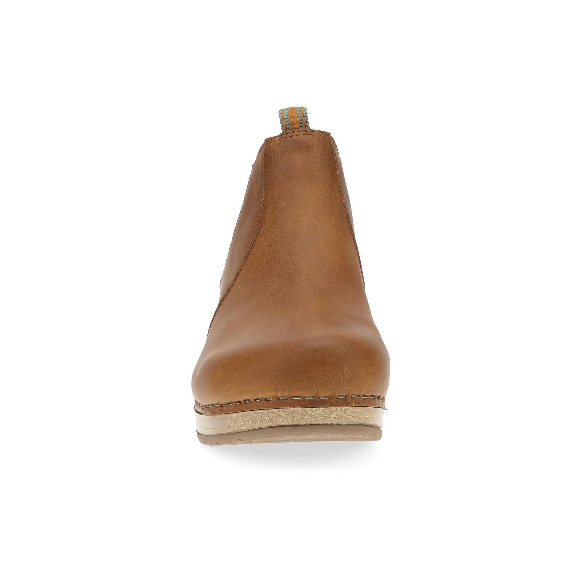 Toe image of Becka Tan Oiled Pull Up