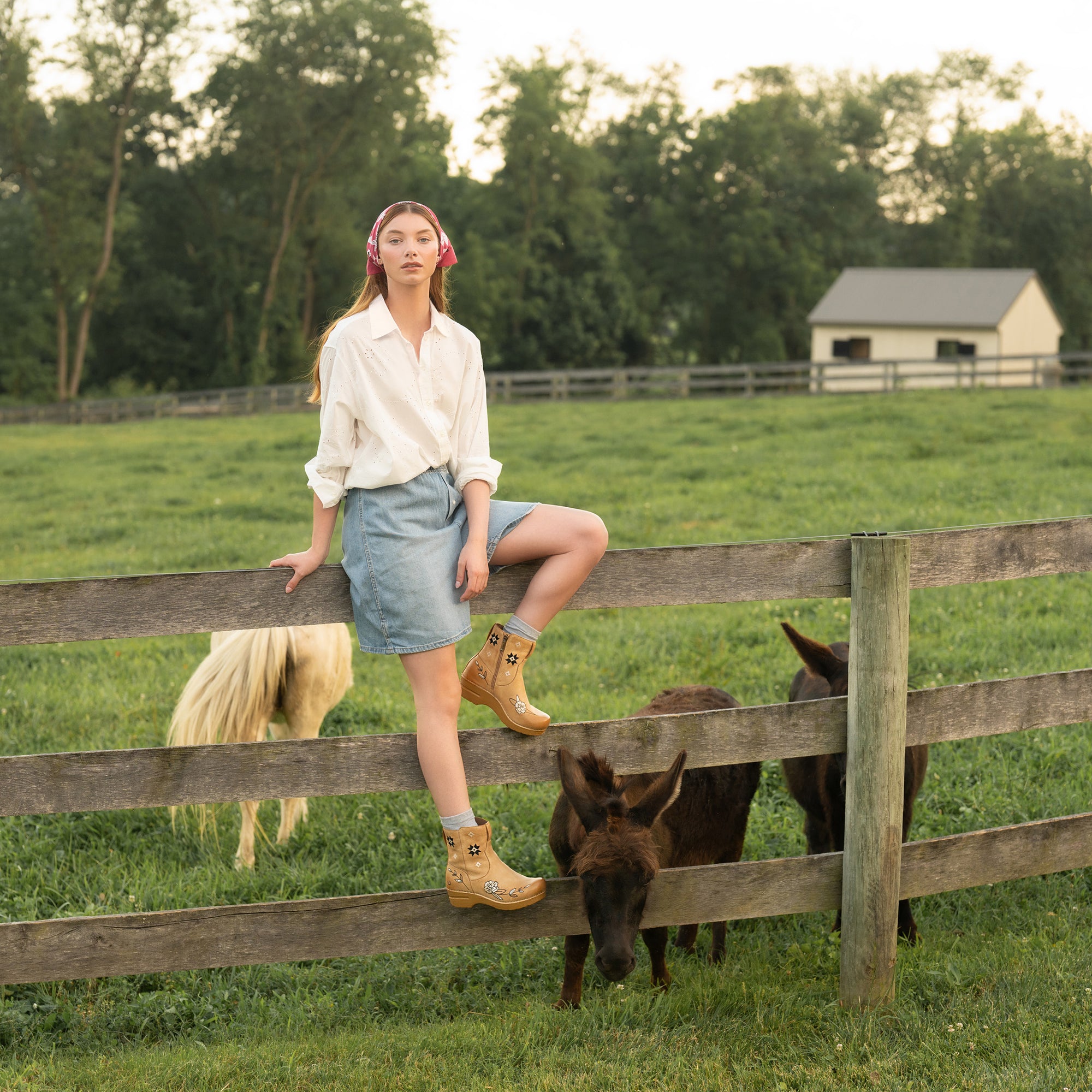 Jenni Boot Honey Distressed