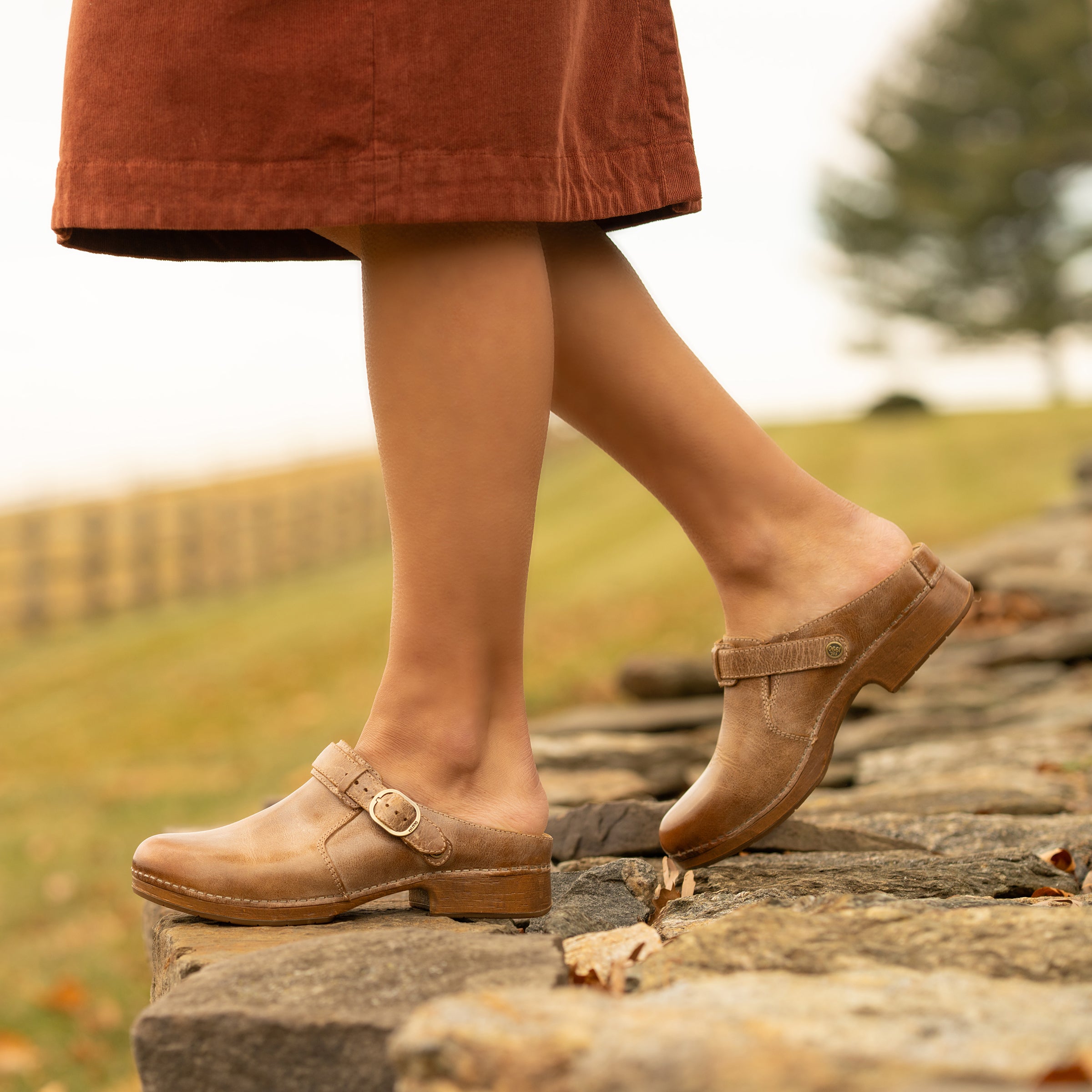 (取寄) ダンスコ レディース ミリー Dansko women Millie Tan Waxy Brush Off Millie Tan Waxy Brush Off – Dansko