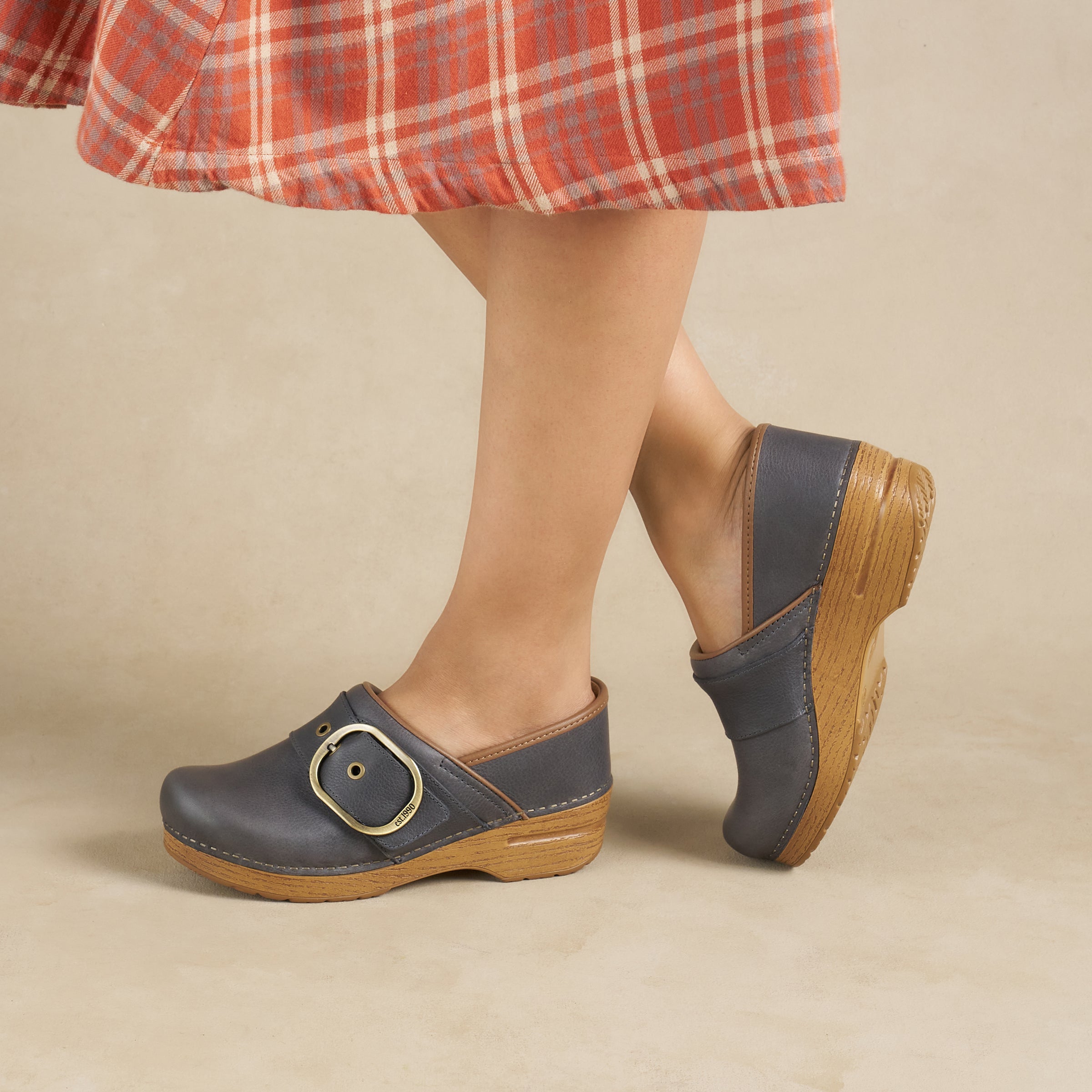 Do Dansko Clogs Run Small: Essential Fit Guide Revealed