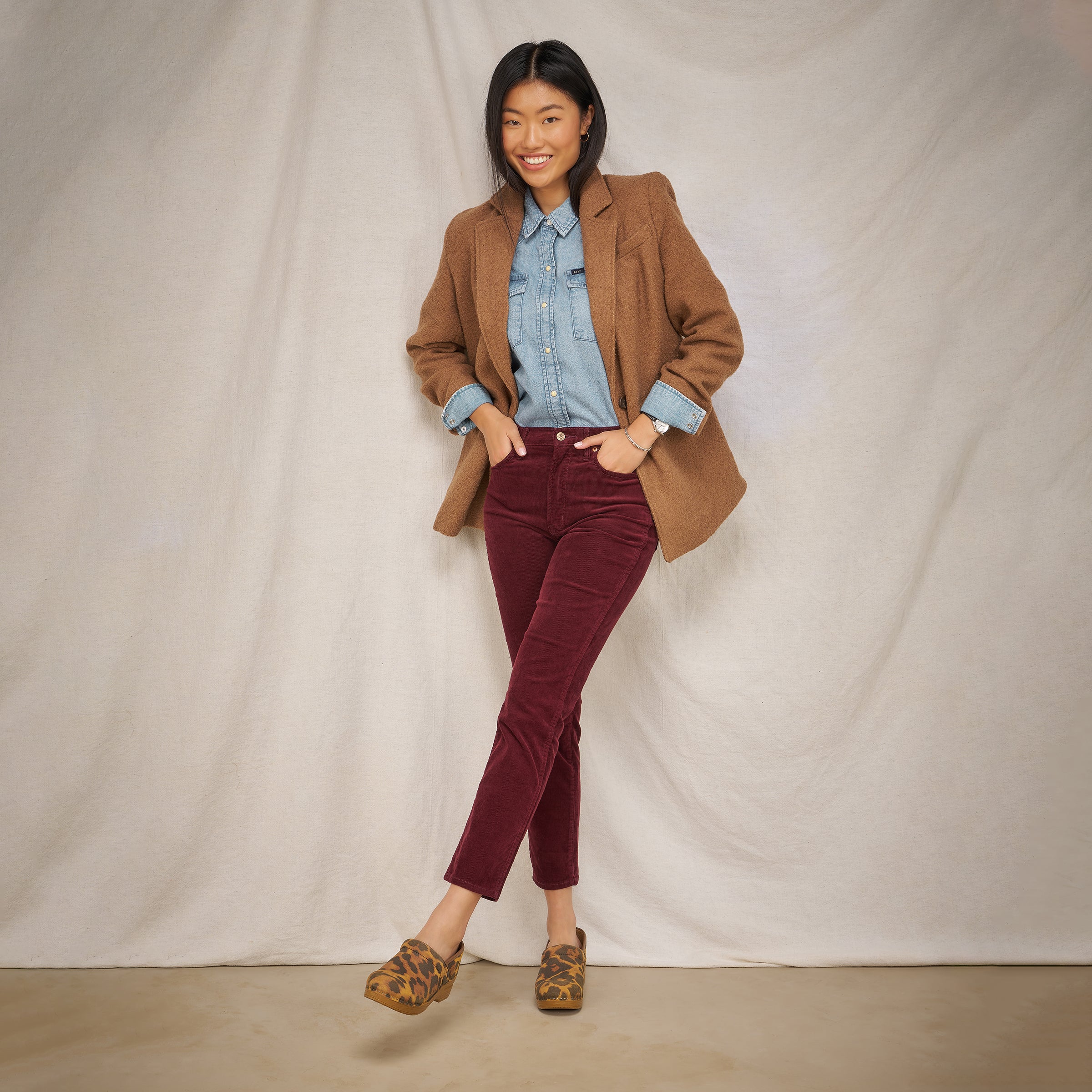 Professional Tan Leopard Suede – Dansko