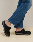 Pia Black Leather