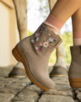 Shiloh Taupe Floral Embroidered