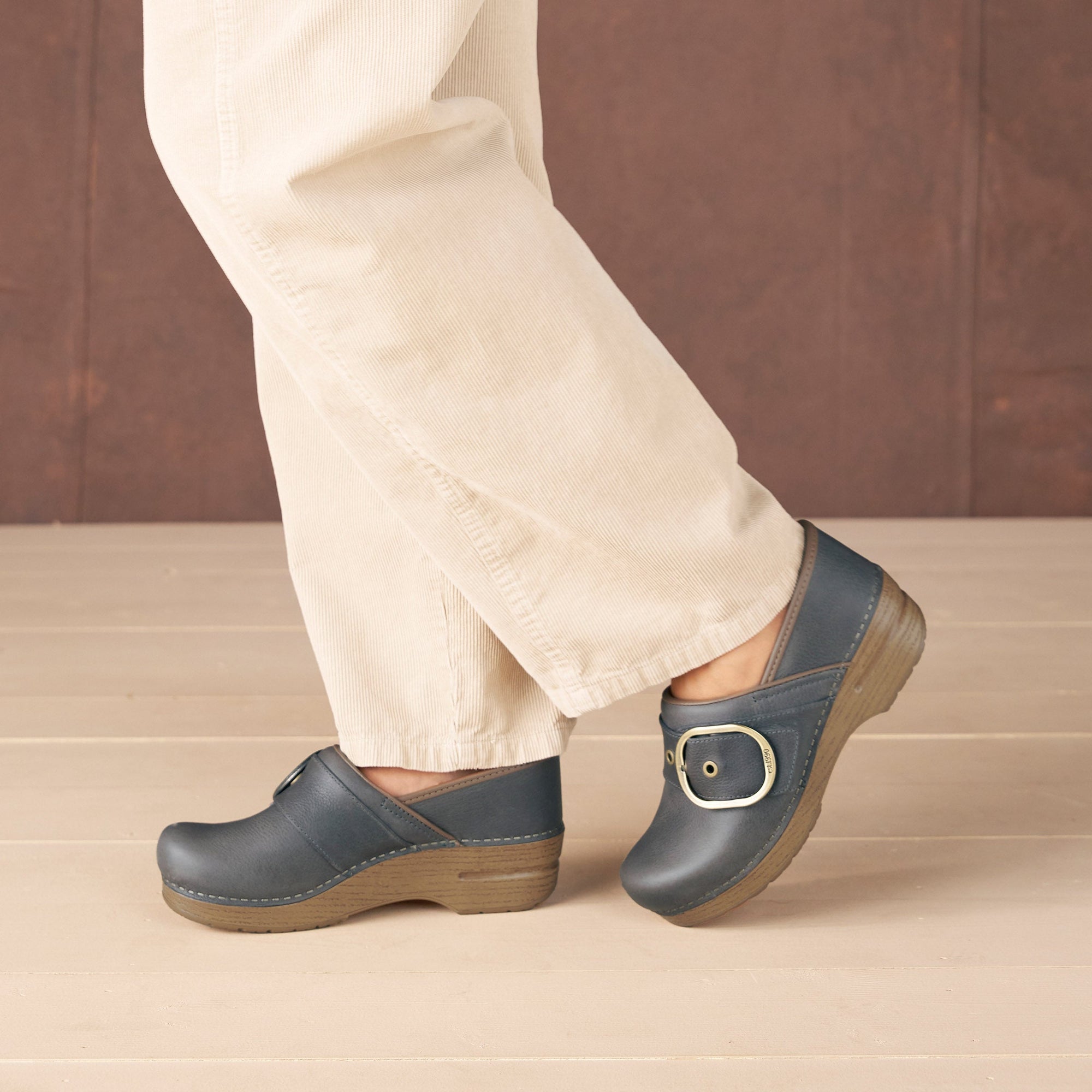 Comparing Clogs & Everyday Shoes