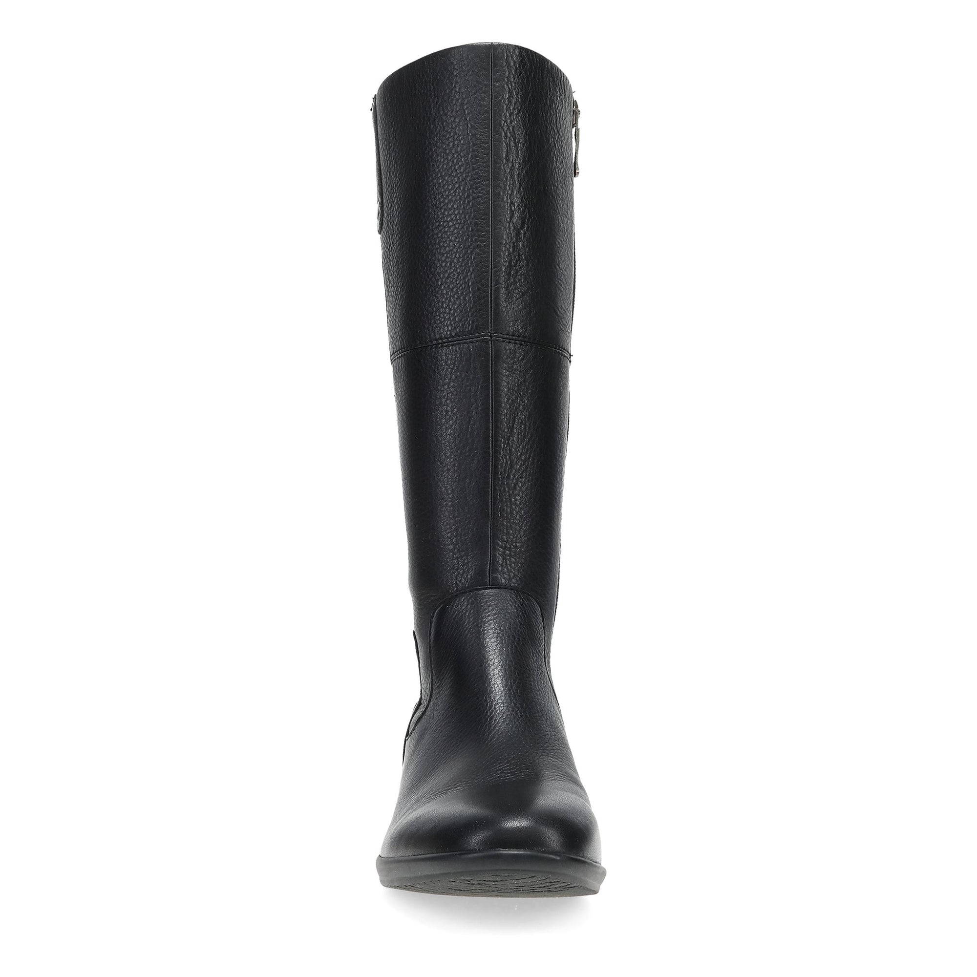Toe image of Carissa Black