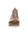 Toe image of Michele Tan Waxy Brush Off