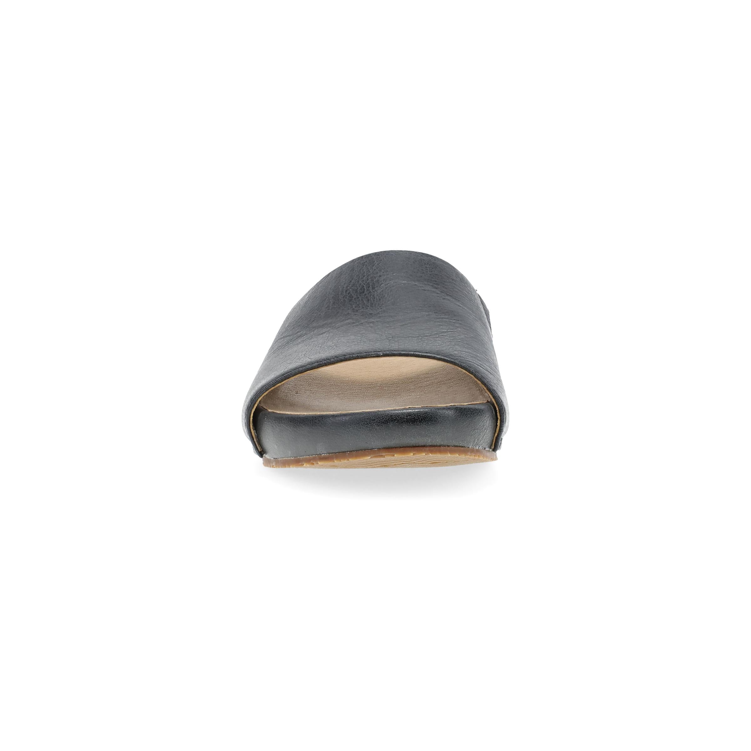 Twyla Black Leather – Dansko