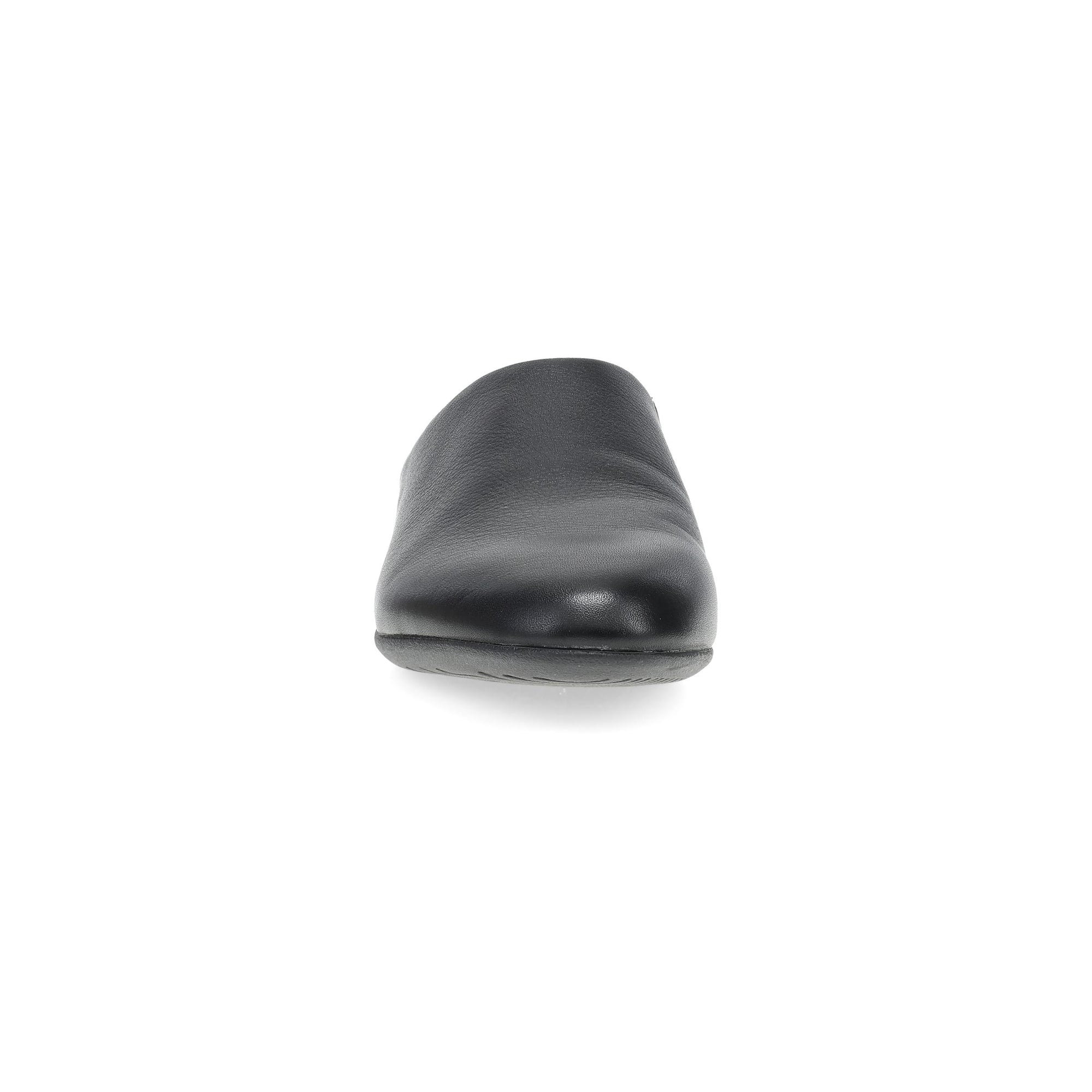 Toe image of Lysa Black