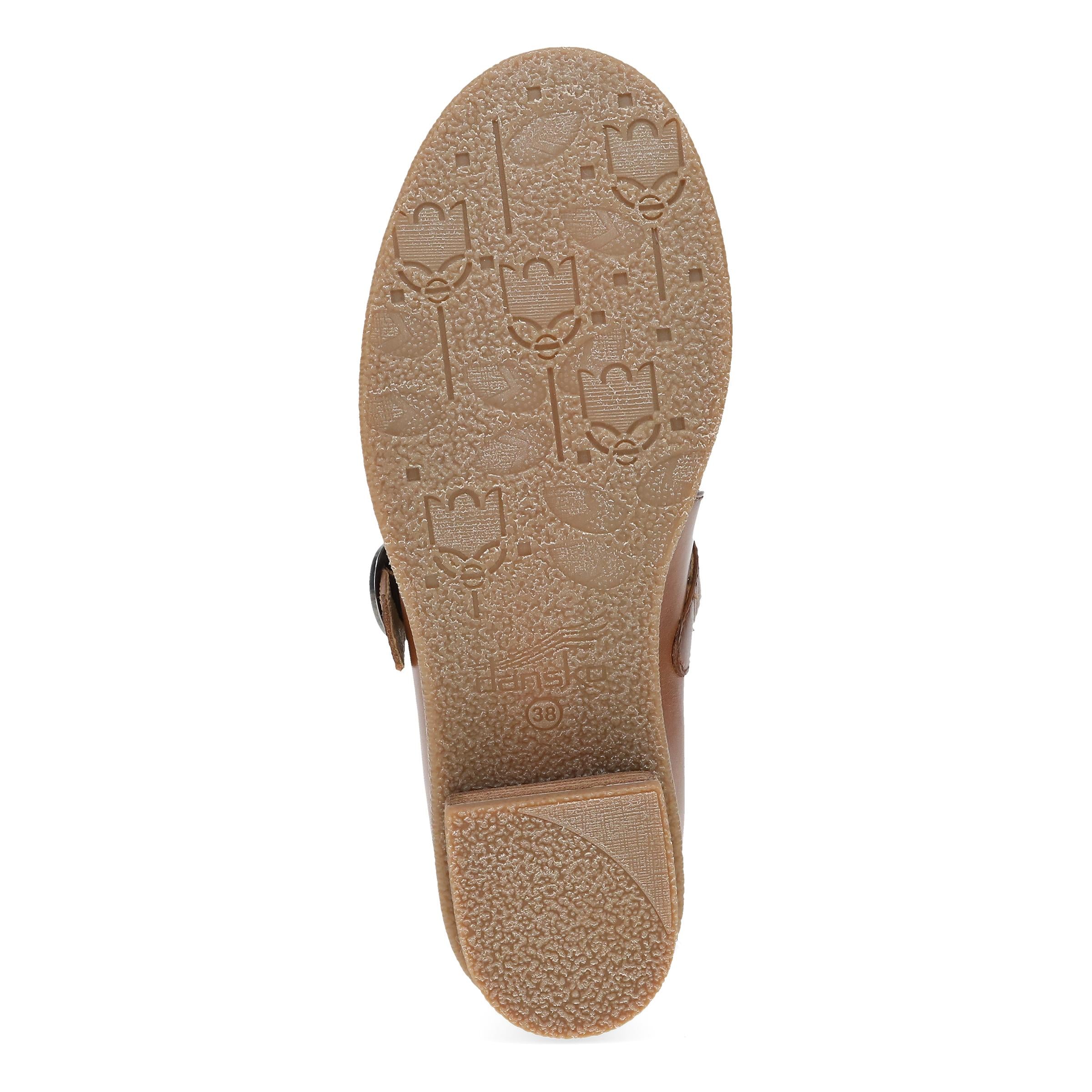 Deirdra Tan Waterproof Burnished – Dansko