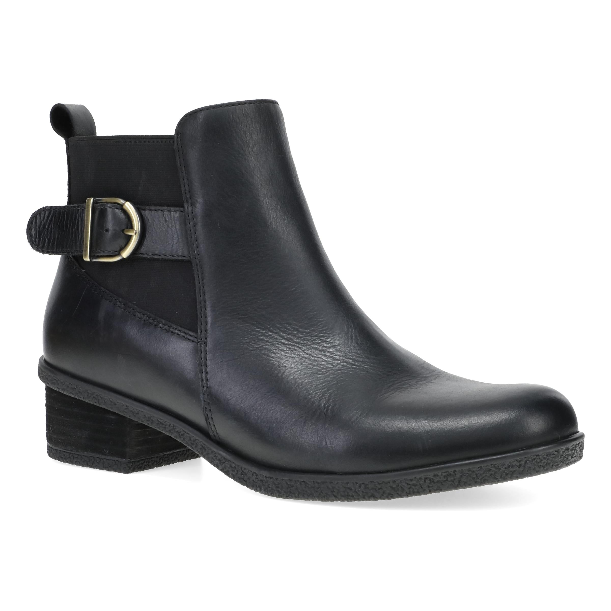 Deedee Black Waterproof Burnished – Dansko