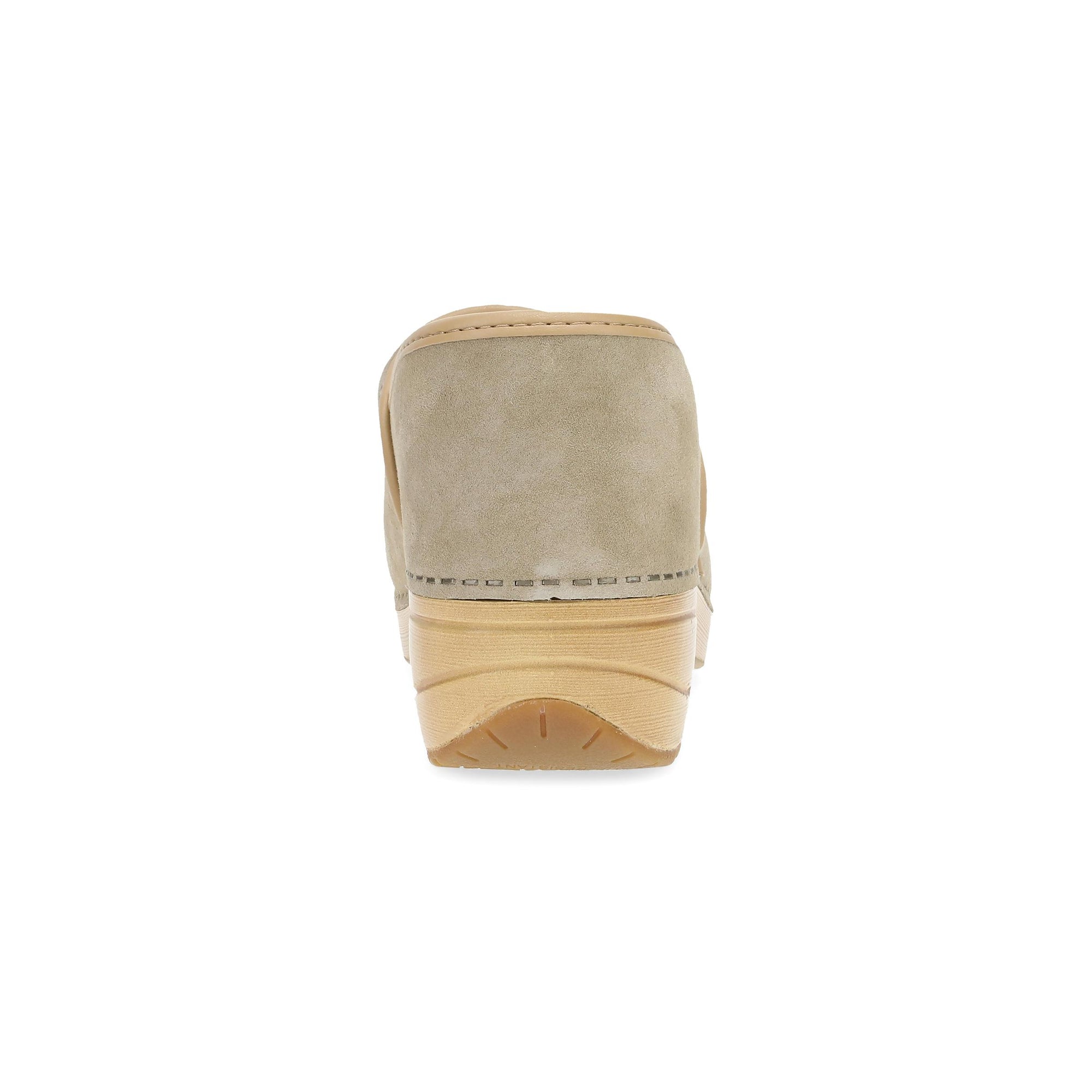 Heel image of Wide XP 2.0 Sand Suede