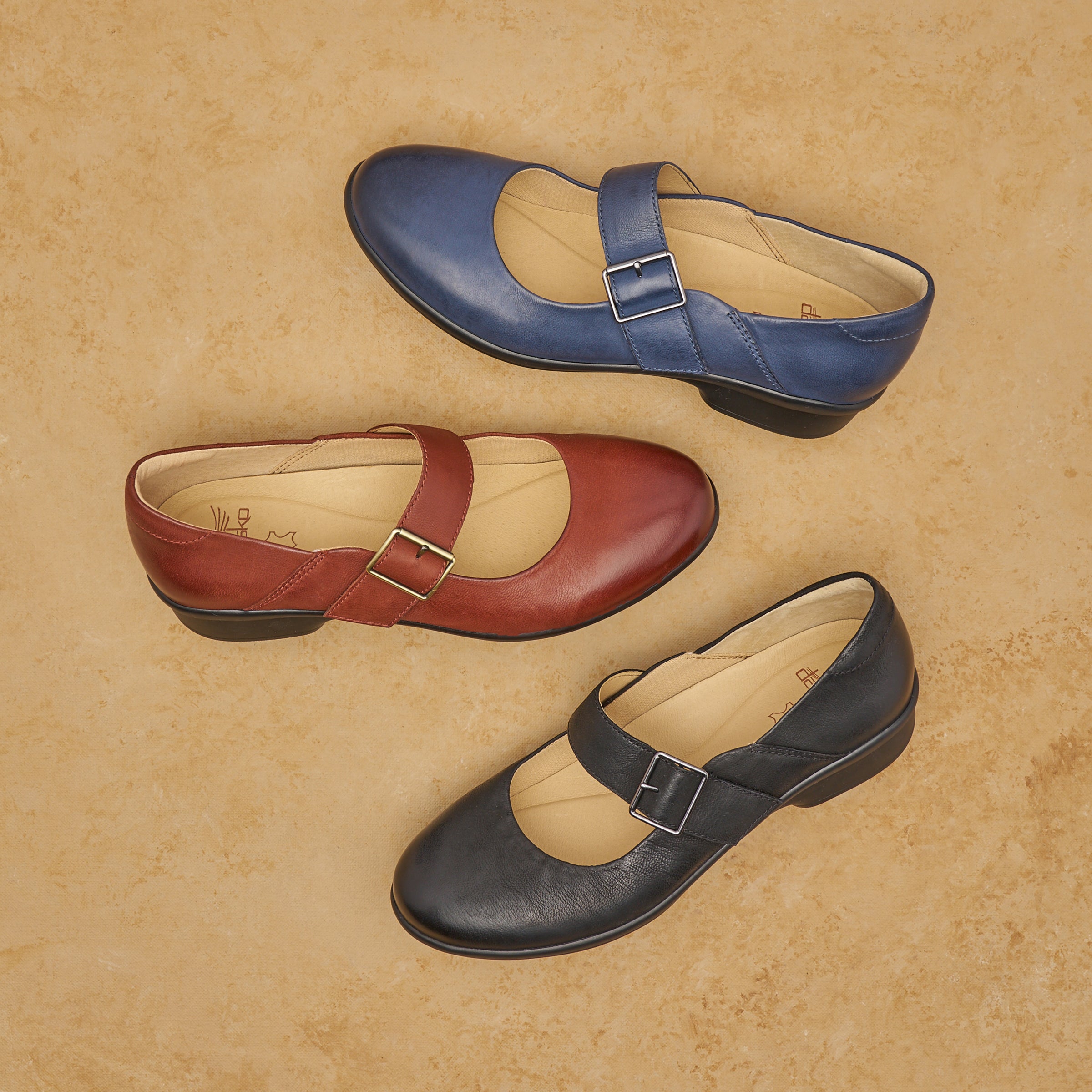 Collette Russet Burnished Nubuck – Dansko