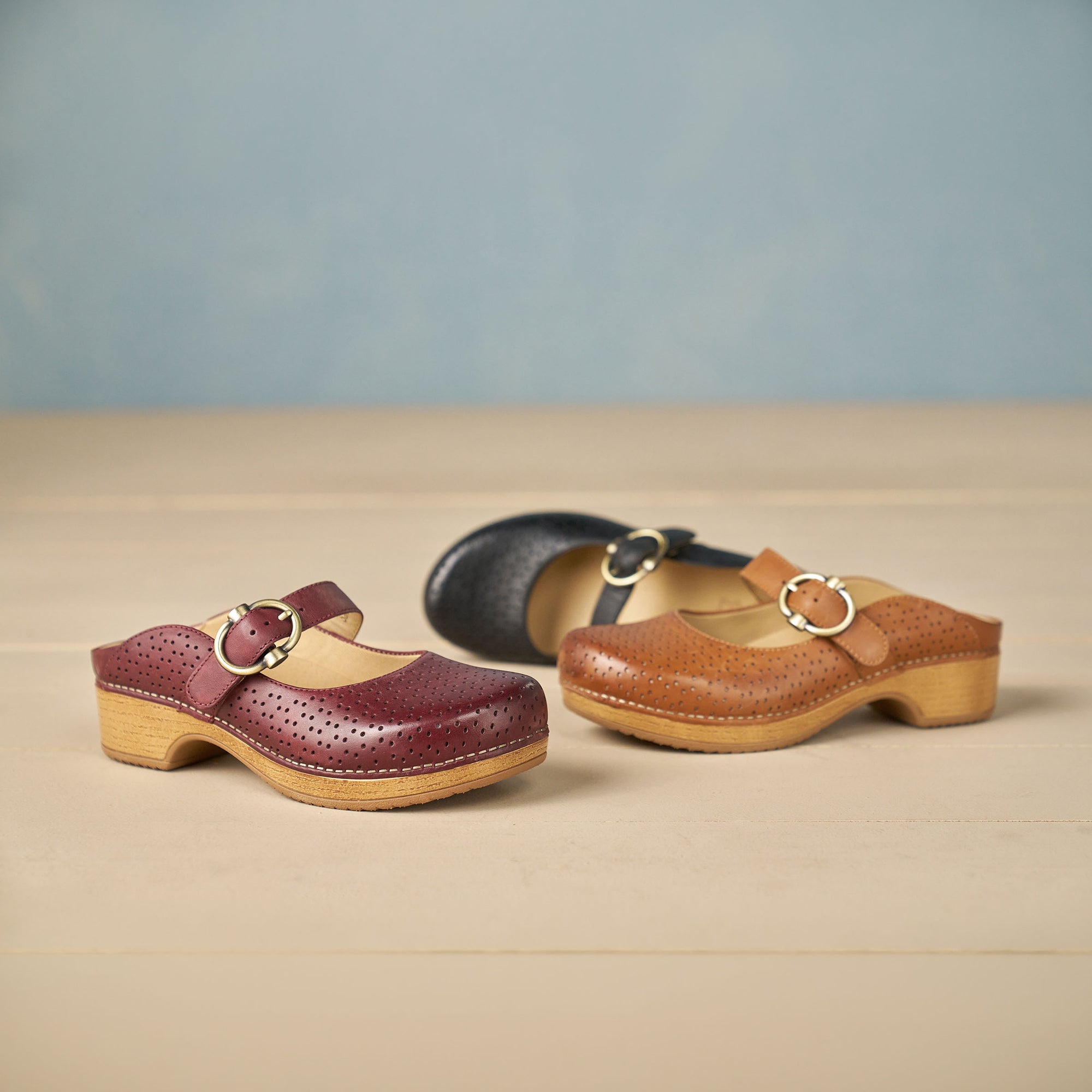 Blaire Clog Tan