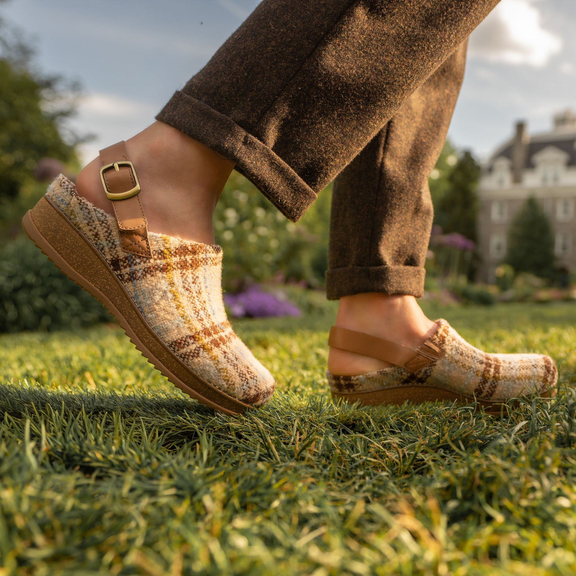 Merrin Tan Plaid