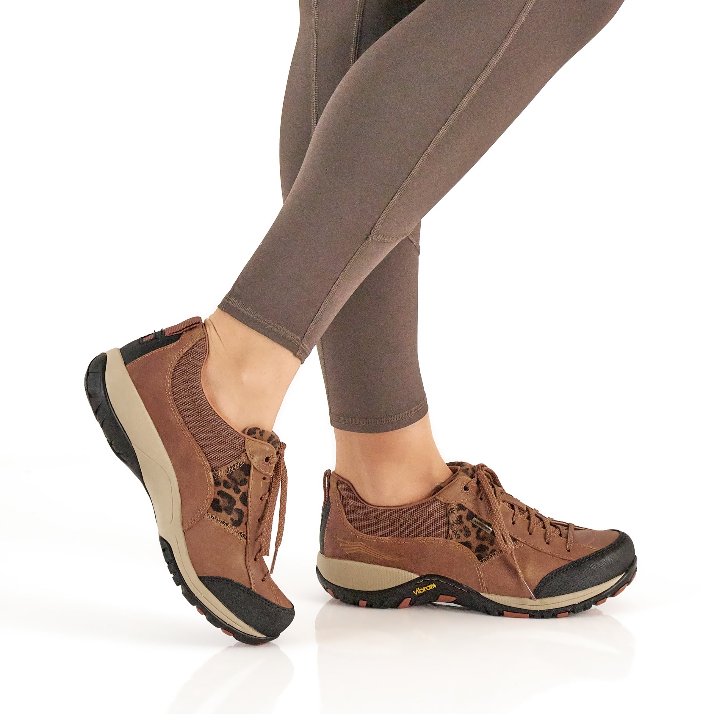 Paisley Brown/Leopard Waterproof – Dansko