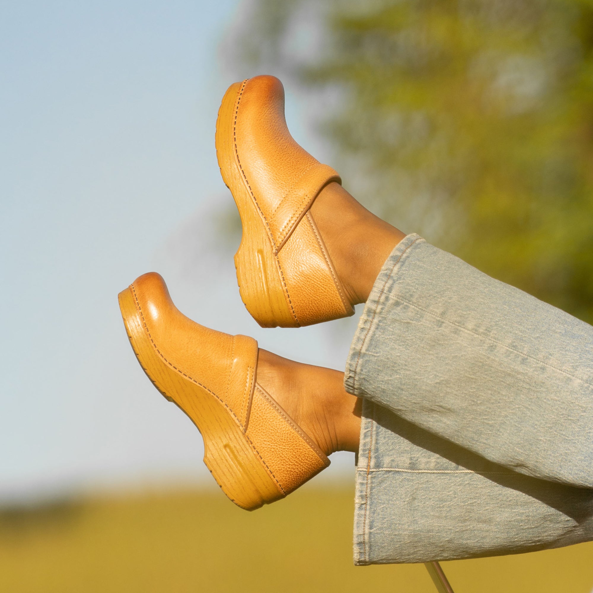 Professional Honey Distressed