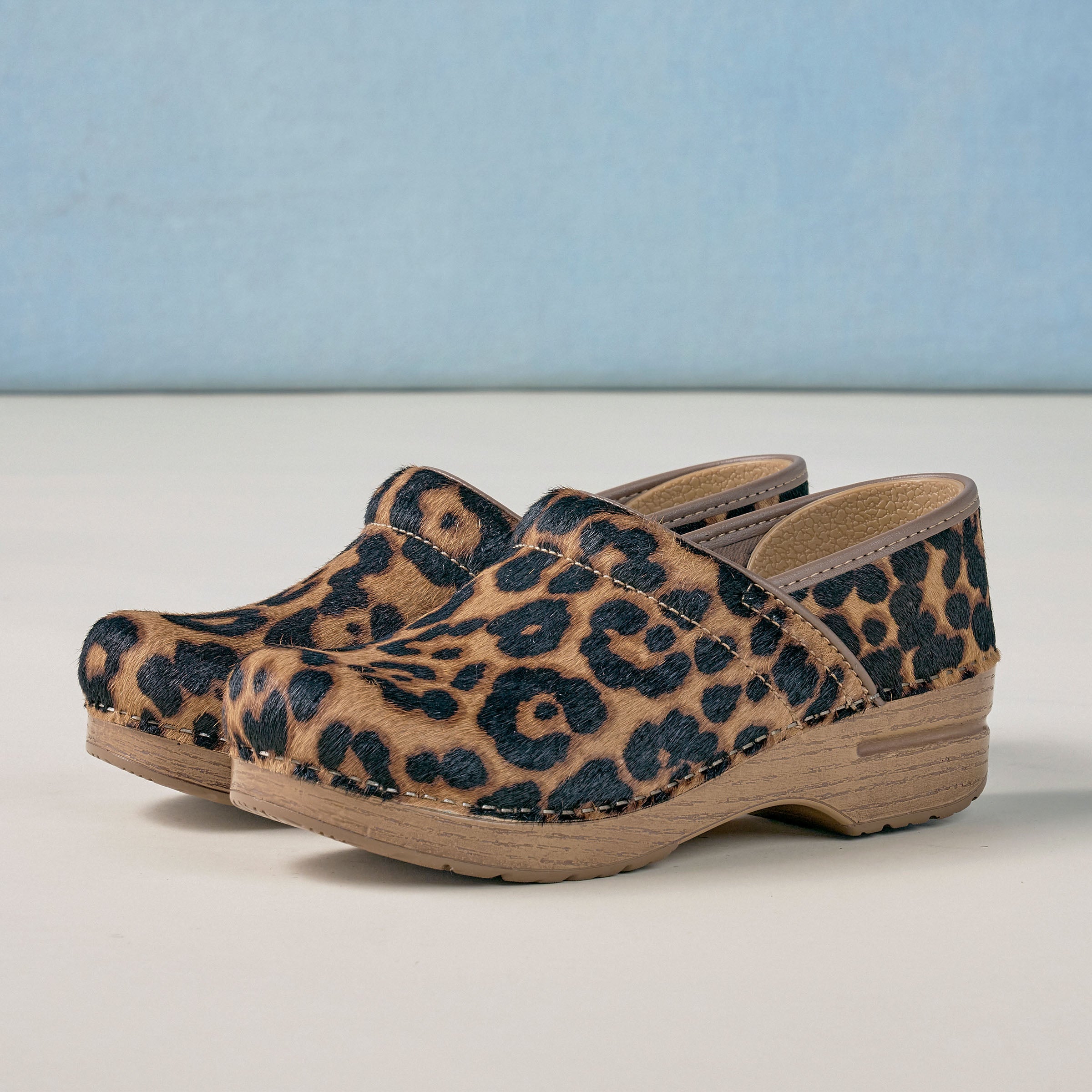 Professional Leo Haircalf – Dansko