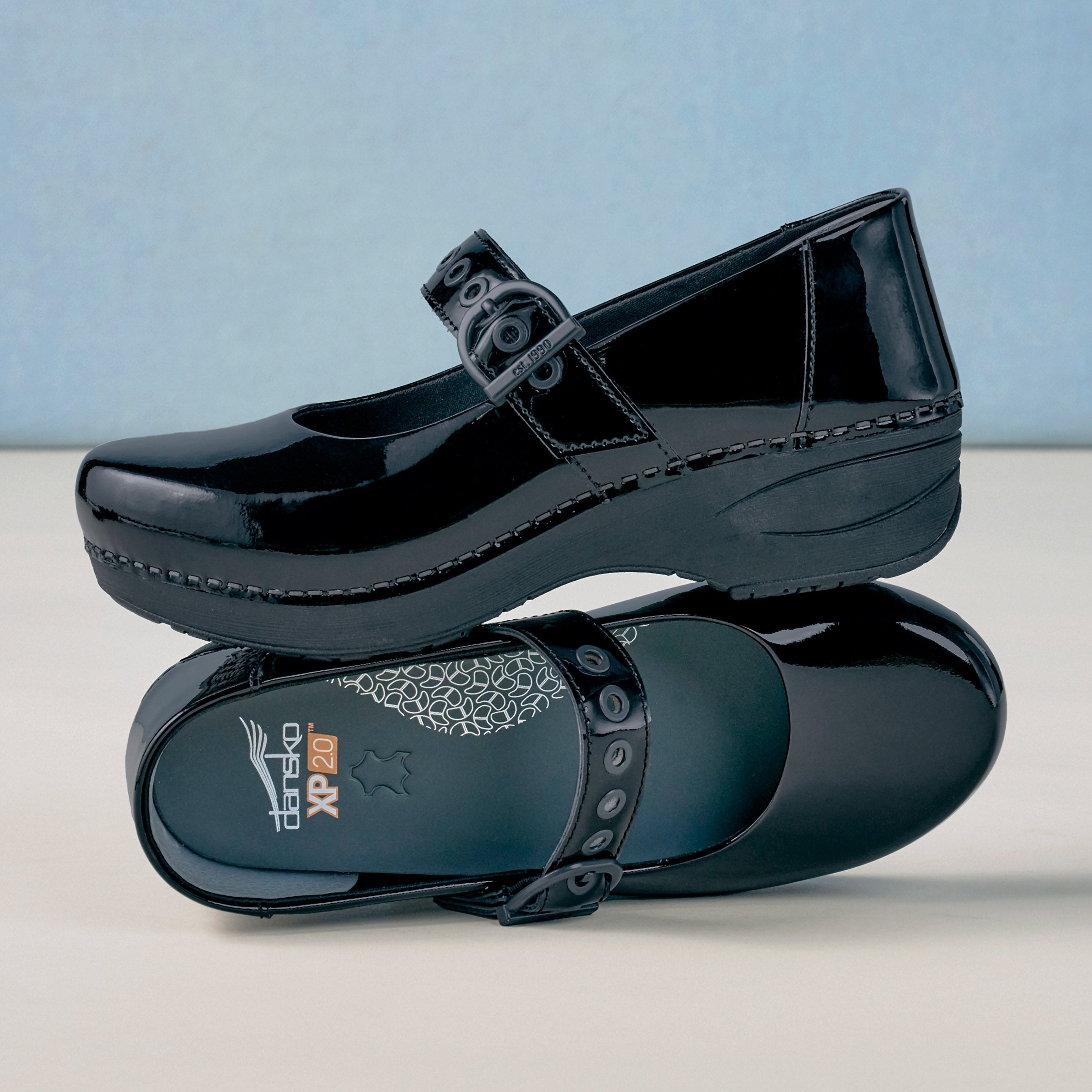 dansko XP2.0 MARY JANE サボ 38 (24-24.5cm) XP 2.0 Mary Jane Black Patent – Dansko