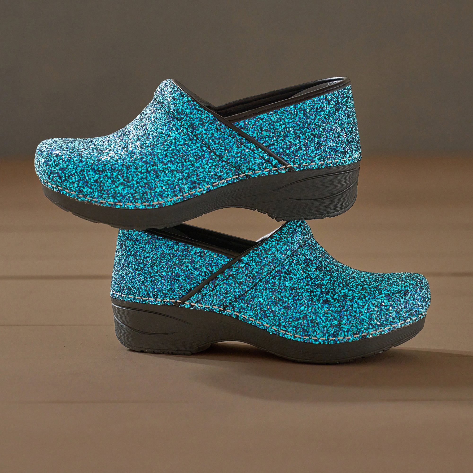 Wide XP 2.0 Night Glow Glitter