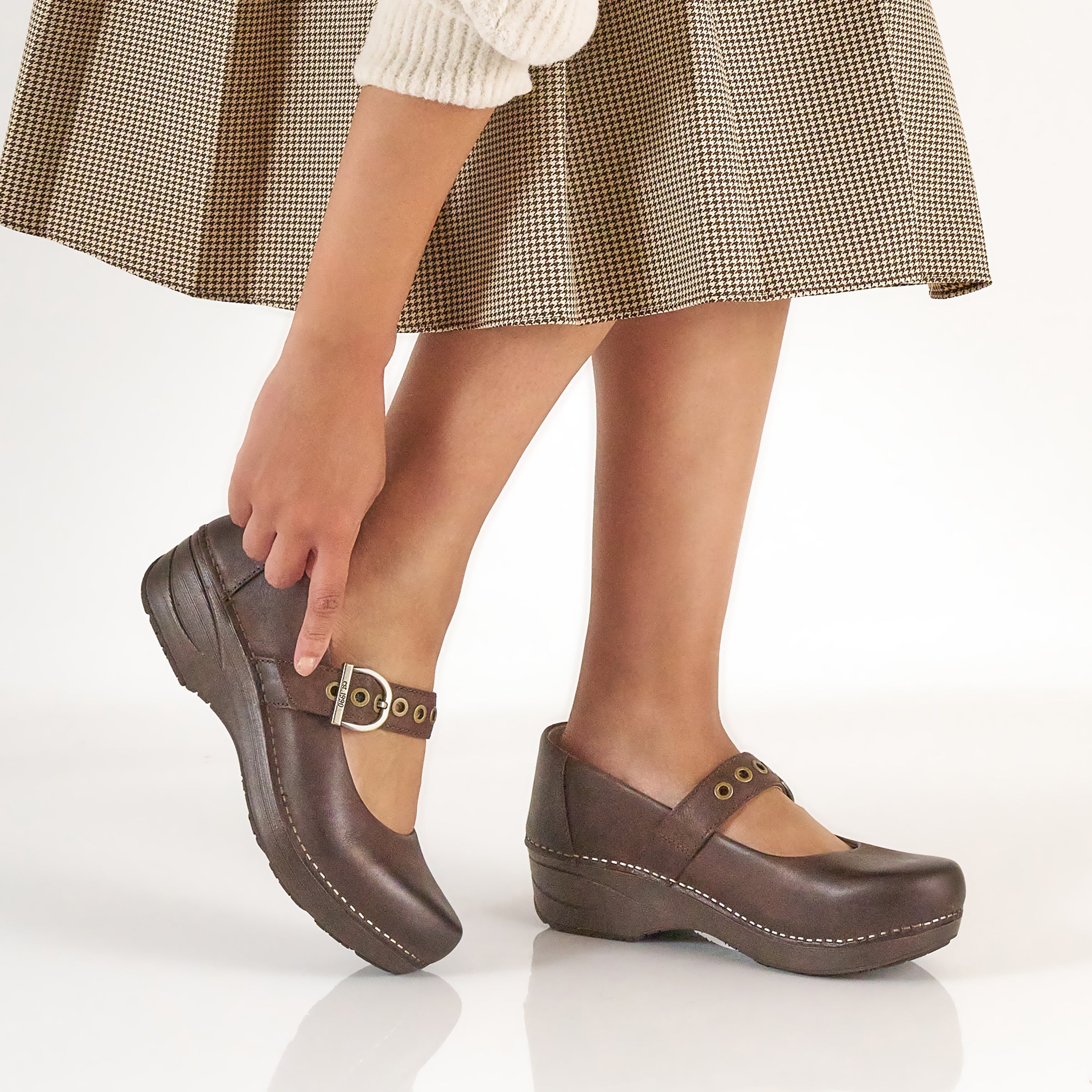 XP 2.0 Mary Jane Chocolate – Dansko