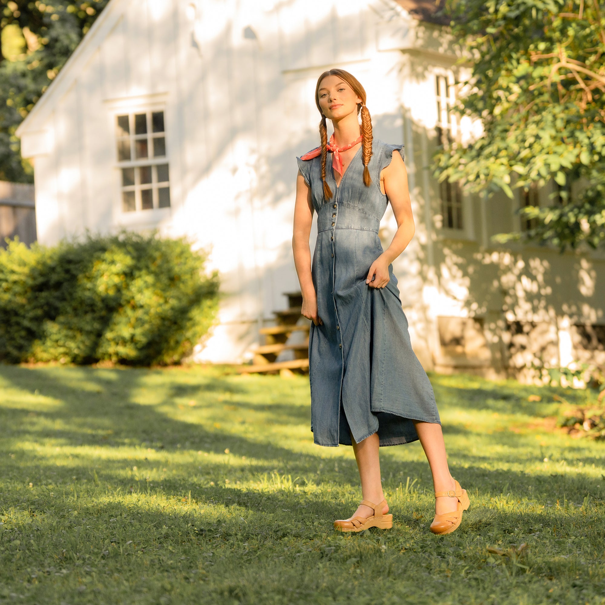 Margreta Honey Distressed