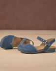 Rori Navy Nubuck