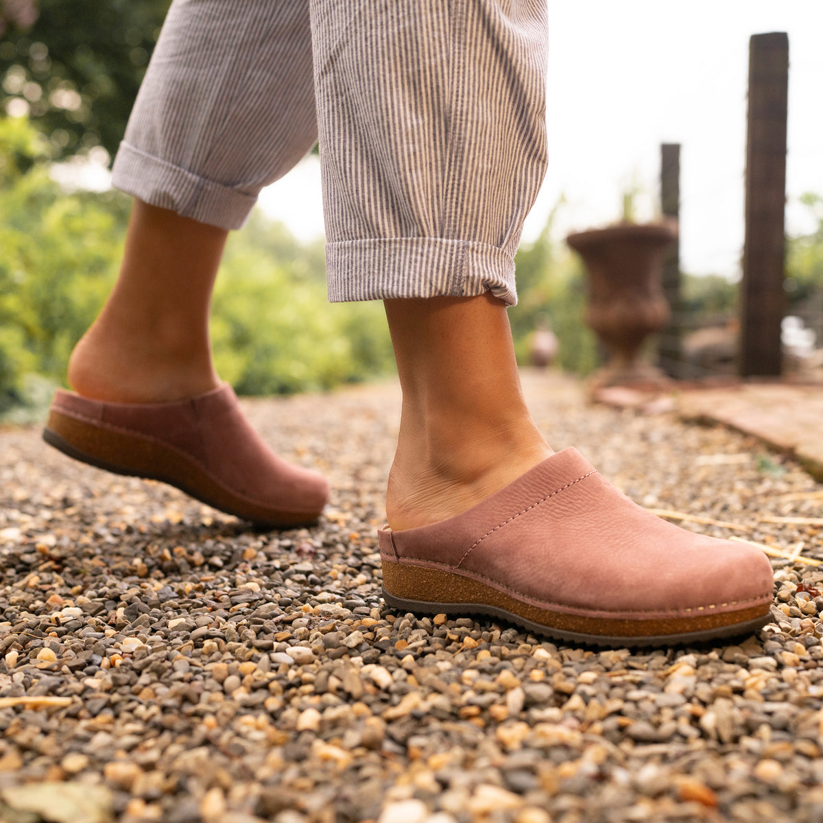 Dansko Racing Pink Collection – Dansko