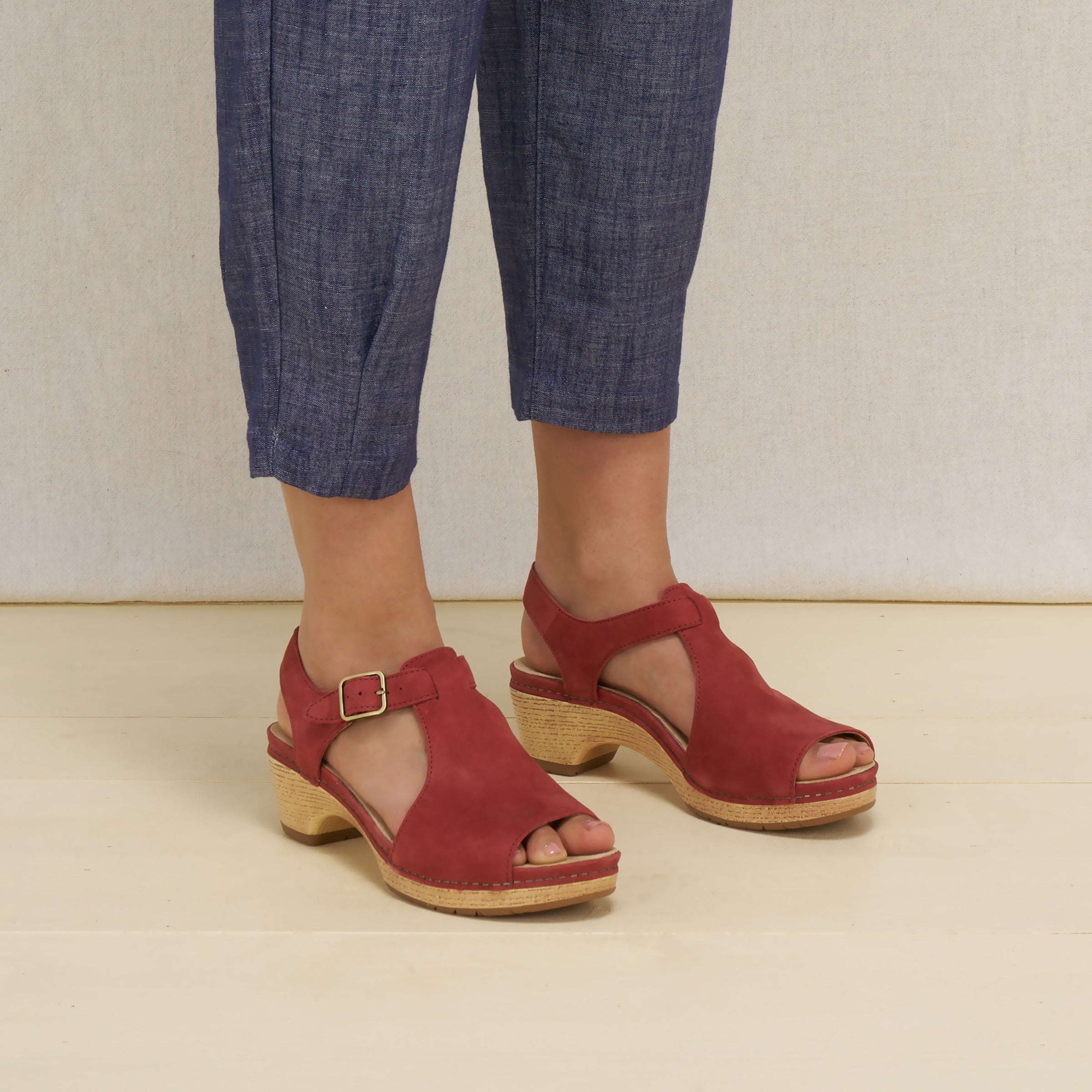 Laverne Paprika Nubuck – Dansko