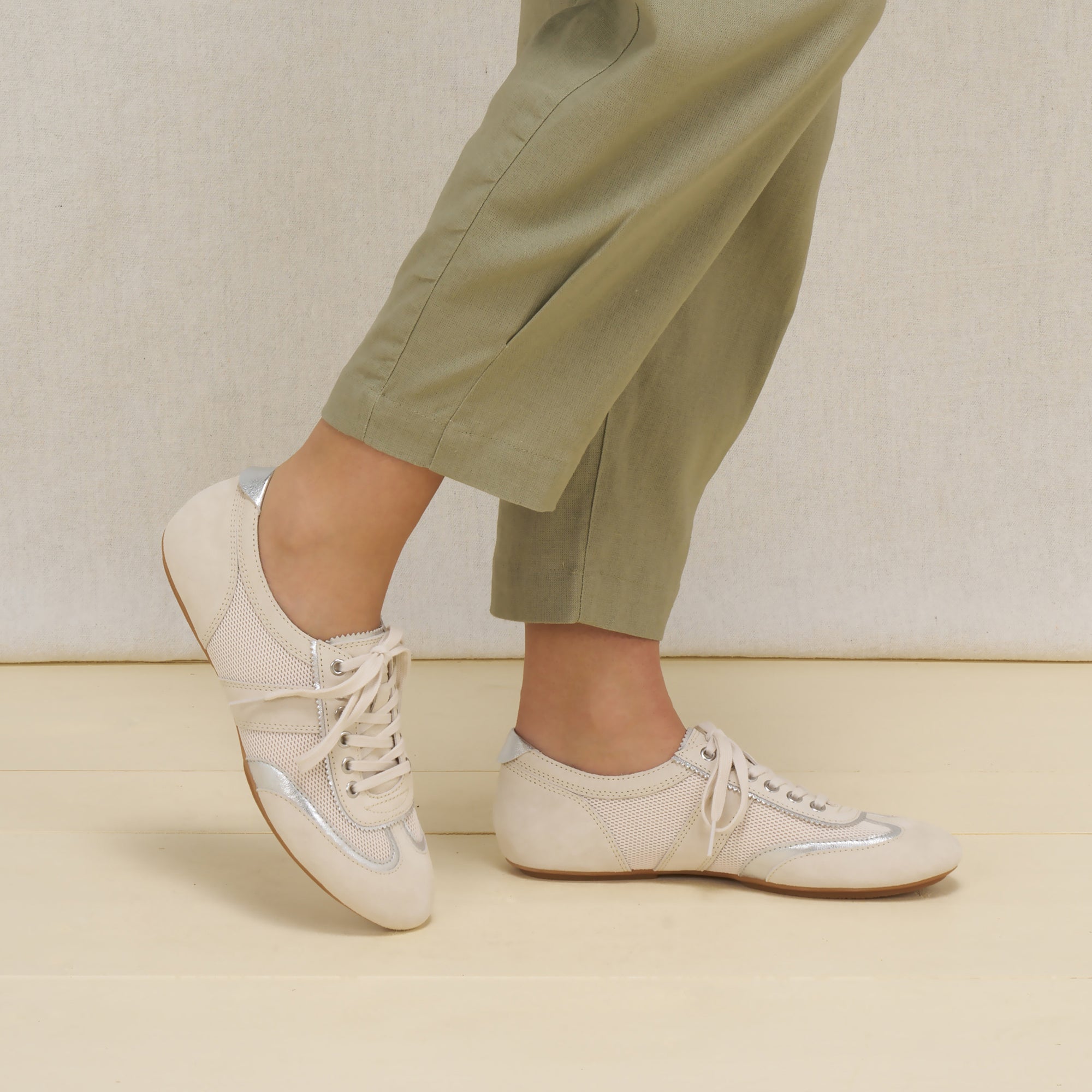 Milana Vanilla Suede