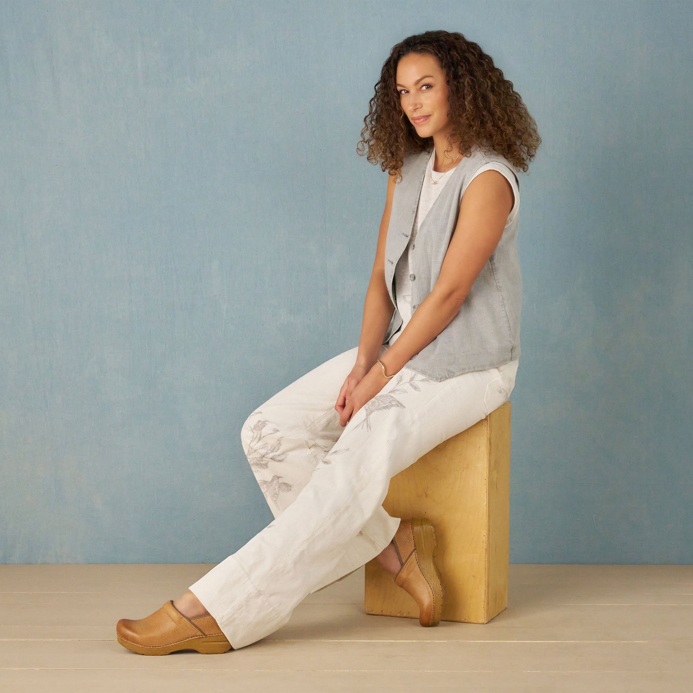 Professional Honey Distressed – Dansko