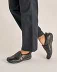 Sallie Wide Black Waxy Burnished