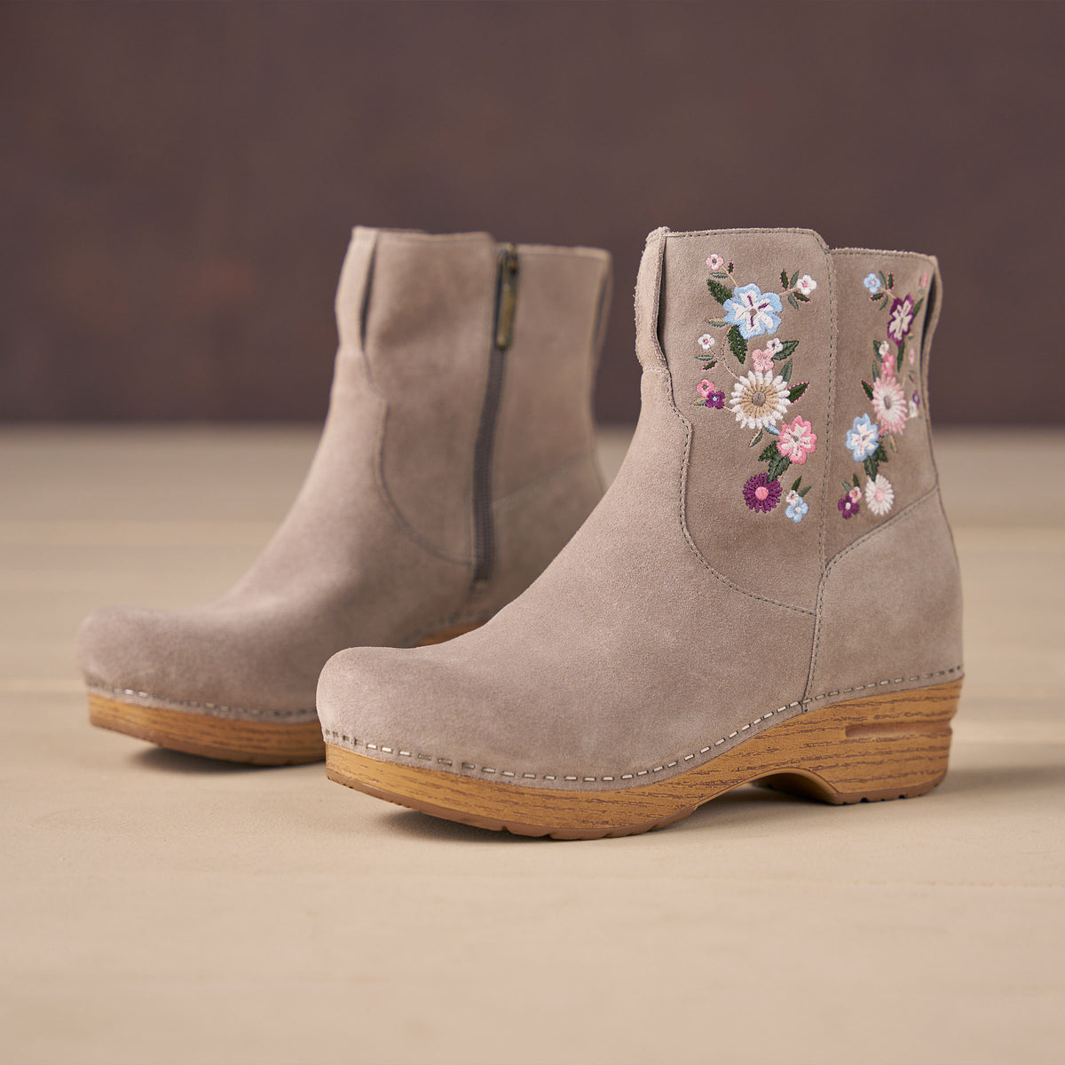 Shiloh Taupe Floral Embroidered