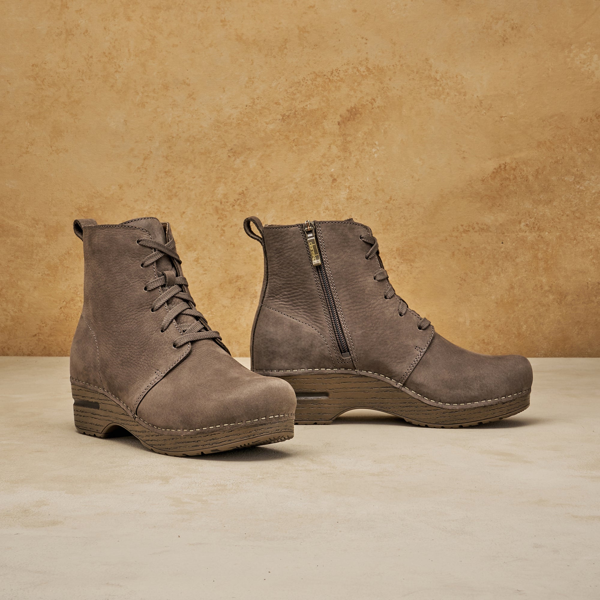 Sigourney Mushroom Nubuck