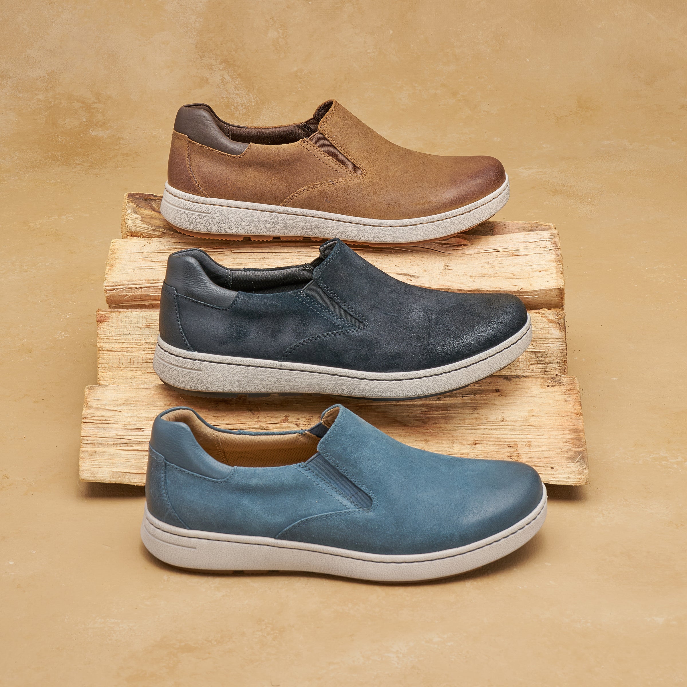ダニエル Trent Denim Burnished Suede – Dansko