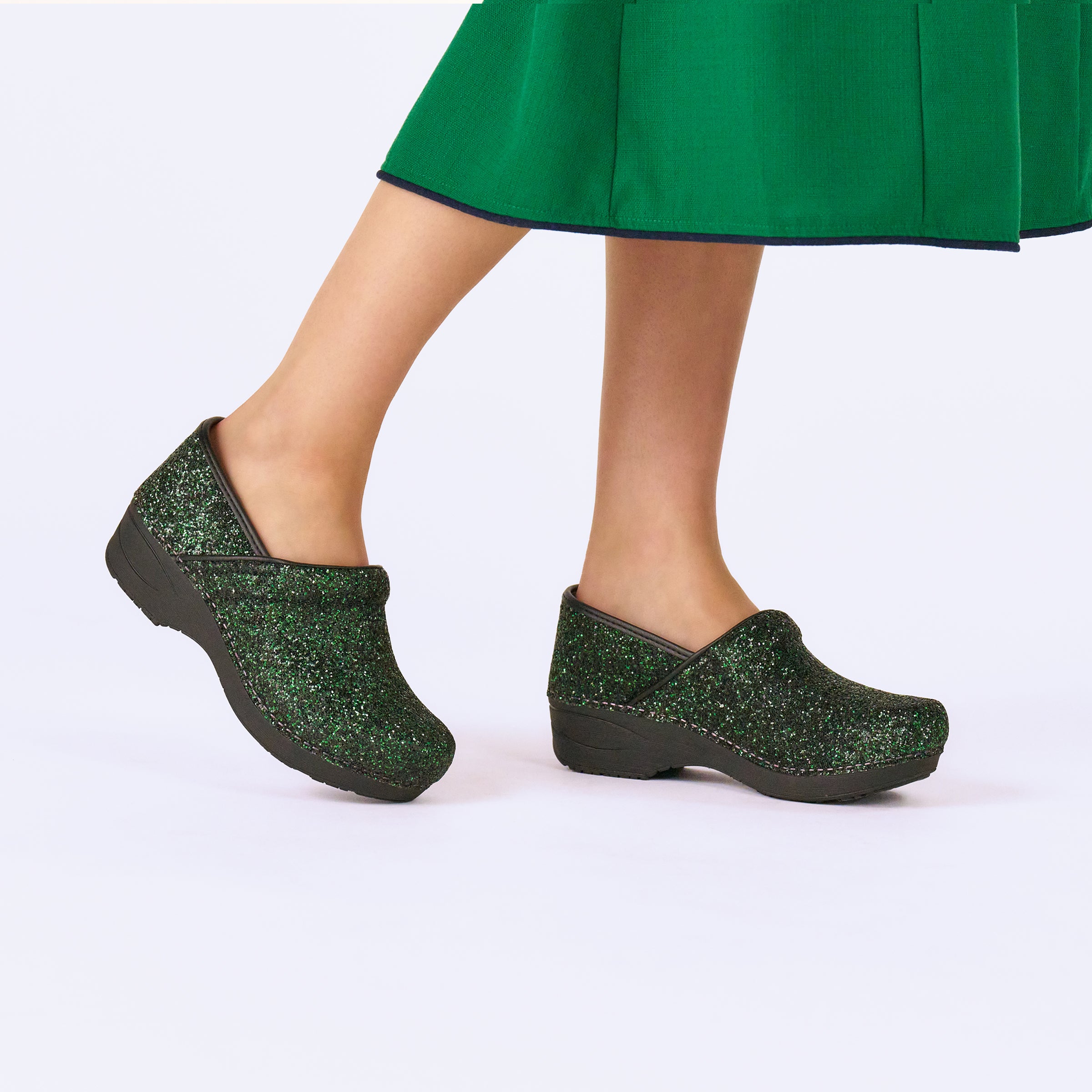 Wide XP 2.0 Elixir Green Glitter – Dansko