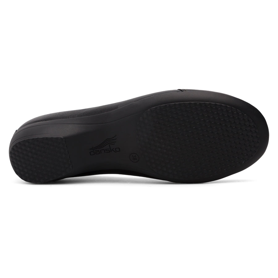 Sole image of Farah Black Milled Nappa